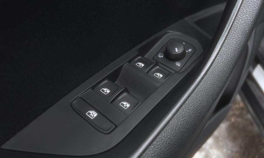 WhatsApp Image 2026-01-15 at 14.37.262