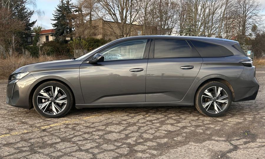 WhatsApp Image 2025-12-03 at 13.41.571