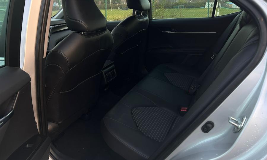 WhatsApp Image 2025-12-03 at 15.42.5516