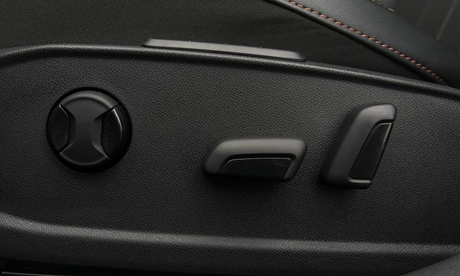 WhatsApp Image 2025-12-04 at 14.48.5824