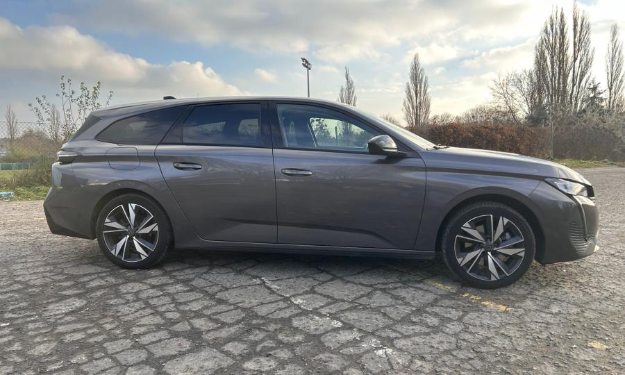 WhatsApp Image 2025-12-03 at 13.41.585