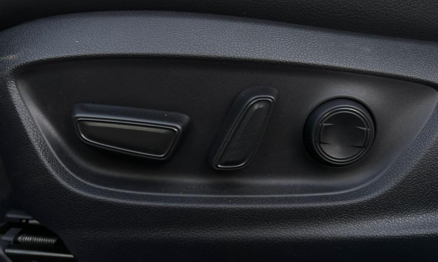 WhatsApp Image 2025-12-03 at 15.42.5515